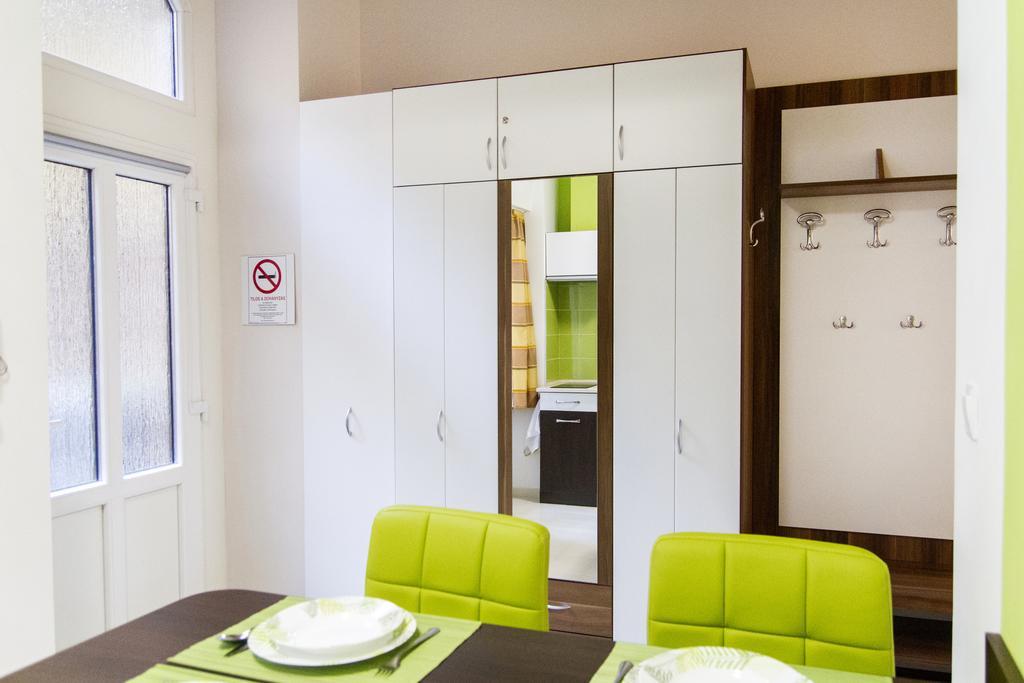 Eoetvoes Apartman Budapeşte Oda fotoğraf