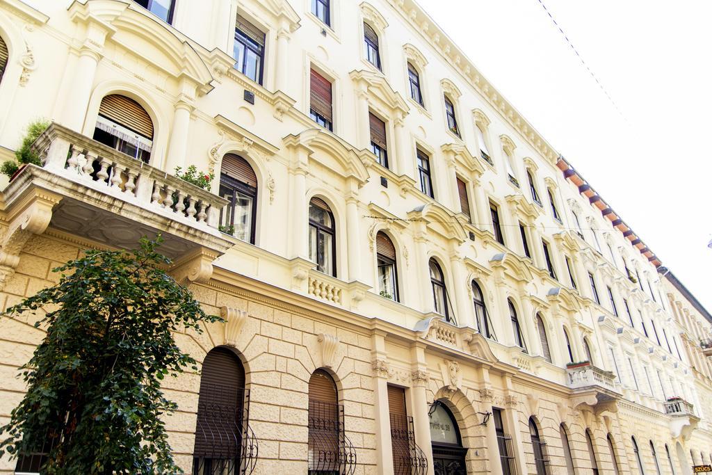 Eoetvoes Apartman Budapeşte Oda fotoğraf